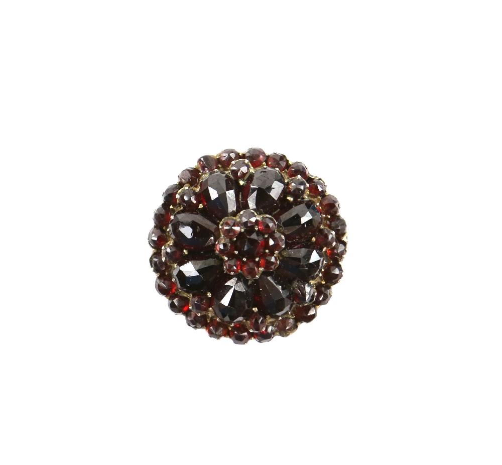 Vintage red paste cluster ring, in 9 ct gold, ring size P . CONDITION, one small stone on edge