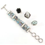 Group of jewellery, moonstone and baroque pearl and blue stone bracelet, with T-bar clasp, Old