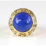 Vintage ring, set with round cabochon cut lapis lazuli in Greek key setting, mounted in 14 ct yellow