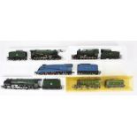 Five Hornby Railways 00 gauge locomotives and tenders, comprising R852 BR Ivatt Class 2 green