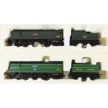 Two Hornby 00 gauge locomotives and tenders, comprising R2218 BR West Country Class 'Wilton'