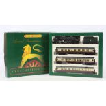 Hornby Railways 00 gauge Great British Trains limited edition set, comprising BR Green locomotive