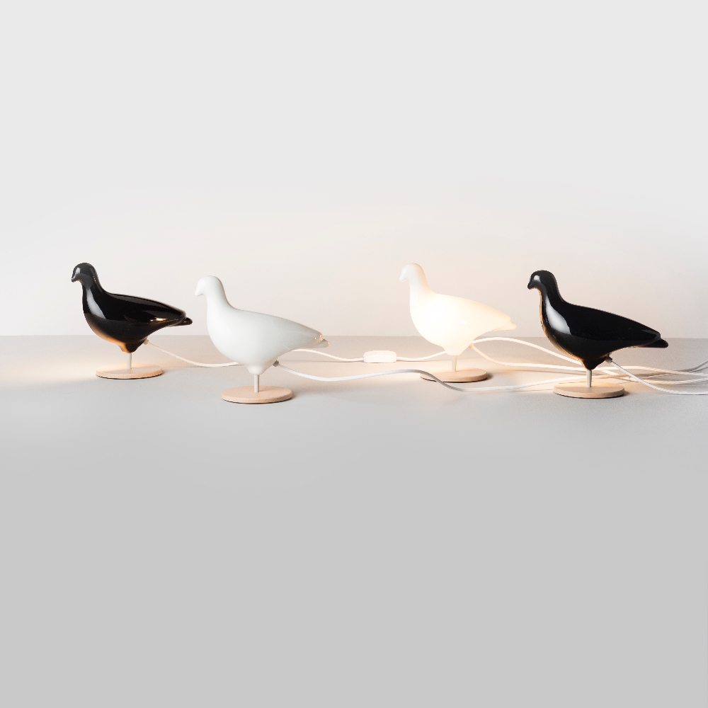 Ed Carpenter (b.1974) White Pigeon light, dimensions are (life size) approx W 250 x D 120 H 220 mm. - Image 3 of 3