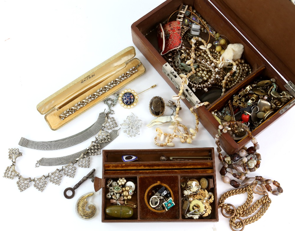 Box of costume jewellery, including paste brooches, faux pearl necklaces and earrings, base metal - Image 2 of 2