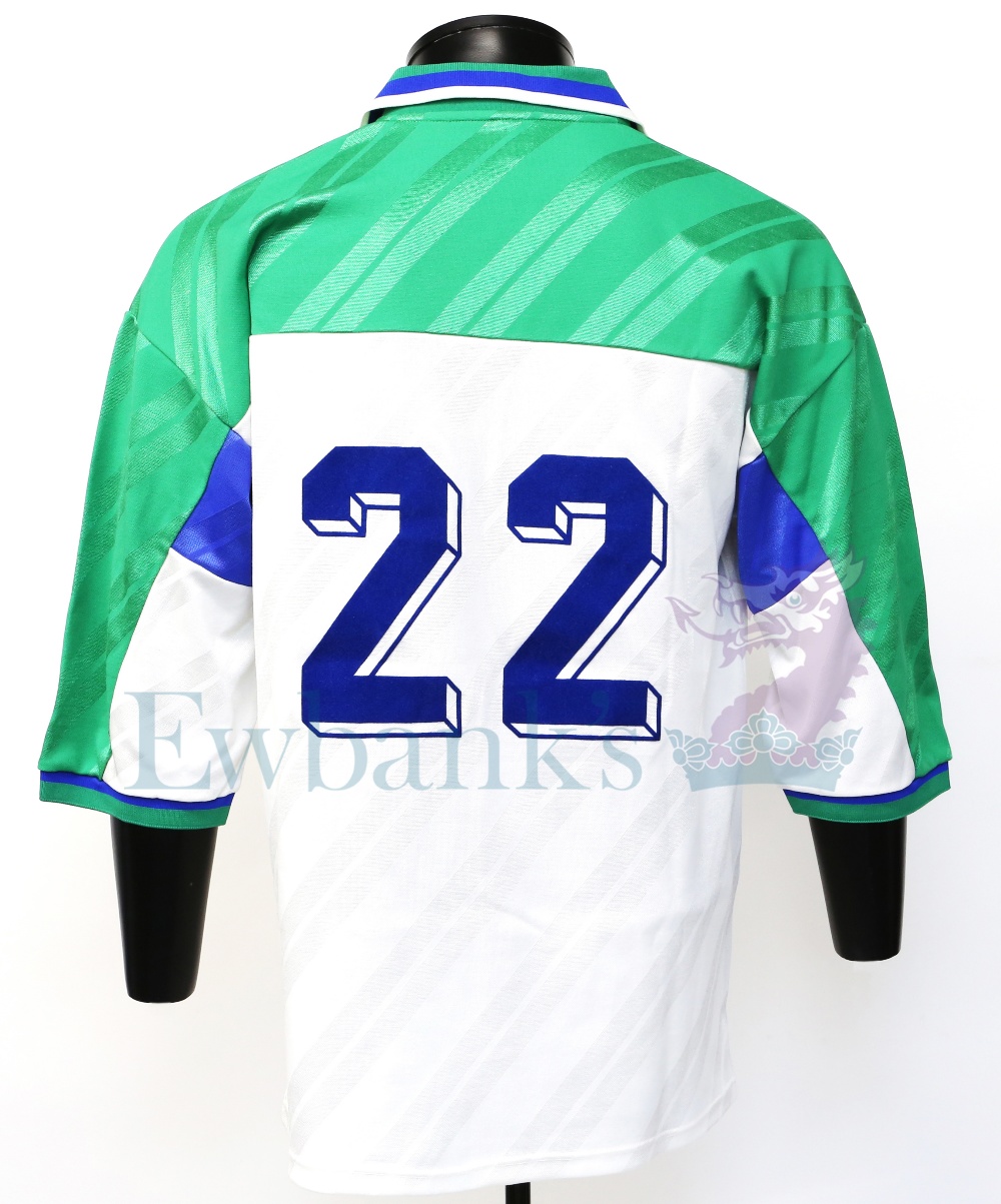Rest of World football shirt worn by Norman Whiteside (No. 22) when he played for a Rest of World XI - Image 2 of 2