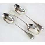 Three Edward VII silver Old English pattern dessert spoons, by Brook & Son, London, 1902, 5oz, 155g,