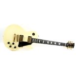 Gibson Les Paul Studio Electric guitar, made in USA, 91631406 finished in cream body. Does not
