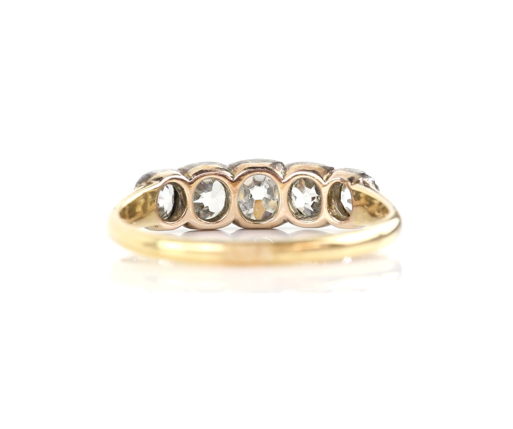 Antique five stone ring, set with graduated old cut diamonds, estimated total diamond weight 1.50 - Image 5 of 5