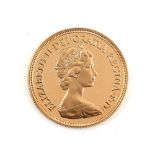 Royal Mint, The 1981 Proof Gold Five Pound Coin. With certificate and presentation box.