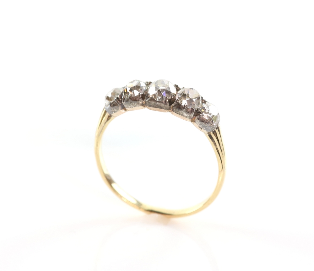 Antique five stone ring, set with graduated old cut diamonds, estimated total diamond weight 1.50 - Image 3 of 5