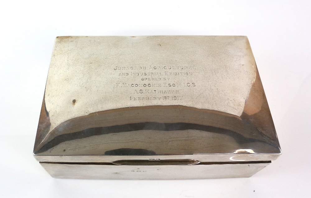Group of silver items to include a George V cigarette box, Birmingham 1916, two toast racks, mustard - Image 32 of 36