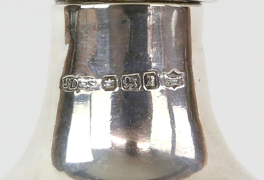 Group of silver items to include a George V cigarette box, Birmingham 1916, two toast racks, mustard - Image 20 of 36