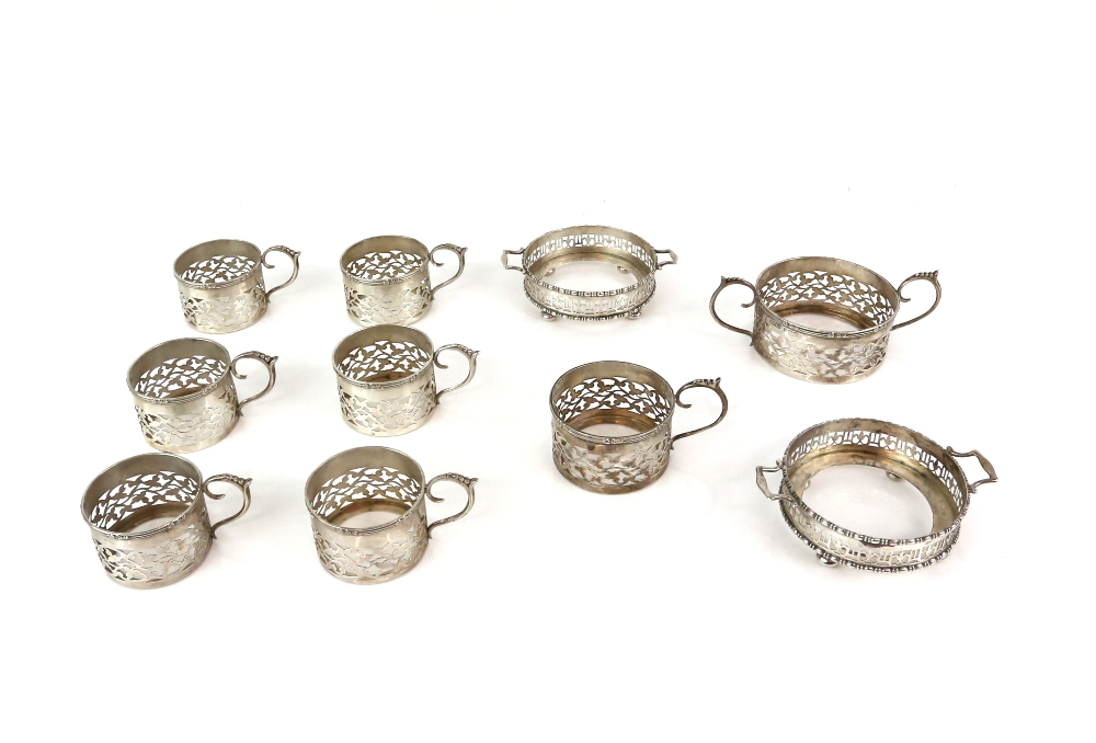 Aynsley part silver-mounted coffee service, comprising 5 cups with 7 silver sleeves, sugar bowl with - Image 24 of 44