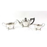 George V silver three-piece tea service, by Viner's Ltd, Sheffield 1922, each with plain oval body