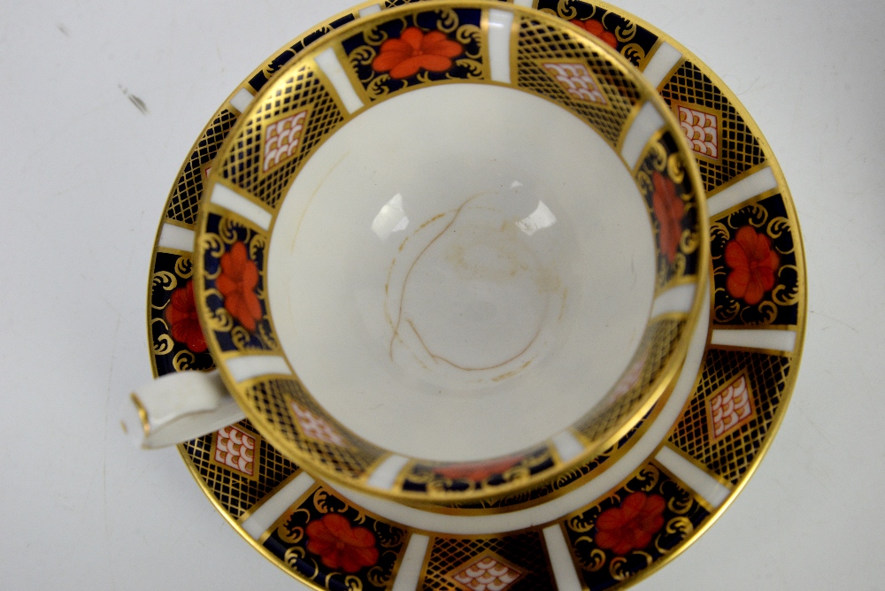 Royal Crown Derby Imari pattern no 1128, four cups and saucers, and a coffee can and saucer - Image 9 of 10