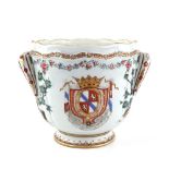 Late 19th century Samson of Paris Chinese export style armorial porcelain cachepot or jardiniere,