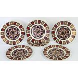 A set of six Royal Crown Derby Imari pattern no 1128 plates, 23cm diameter