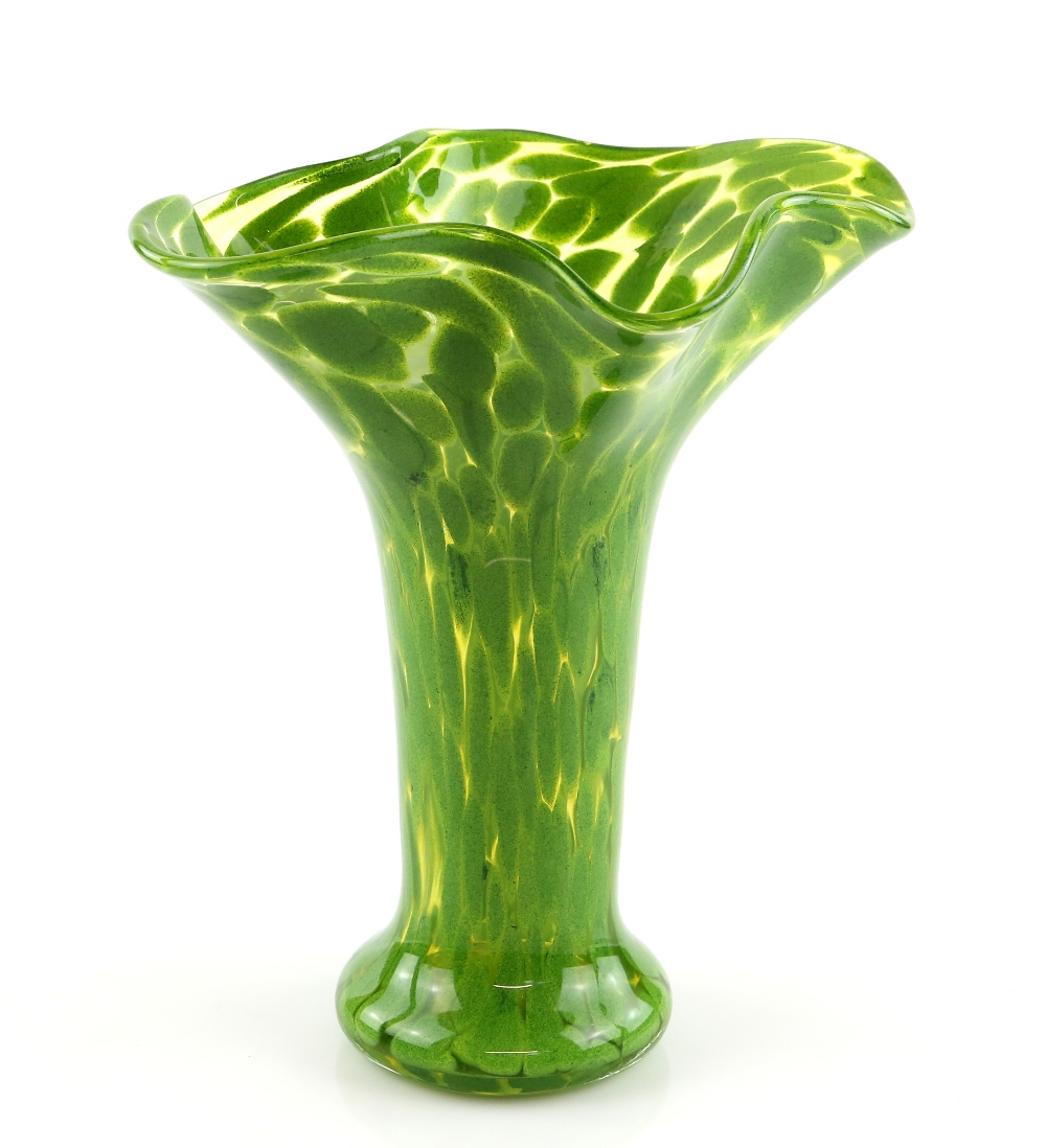 Muffin Spencer Devlin (American) trumpet vase, in clear and green glass, with flared rim, 27cm high