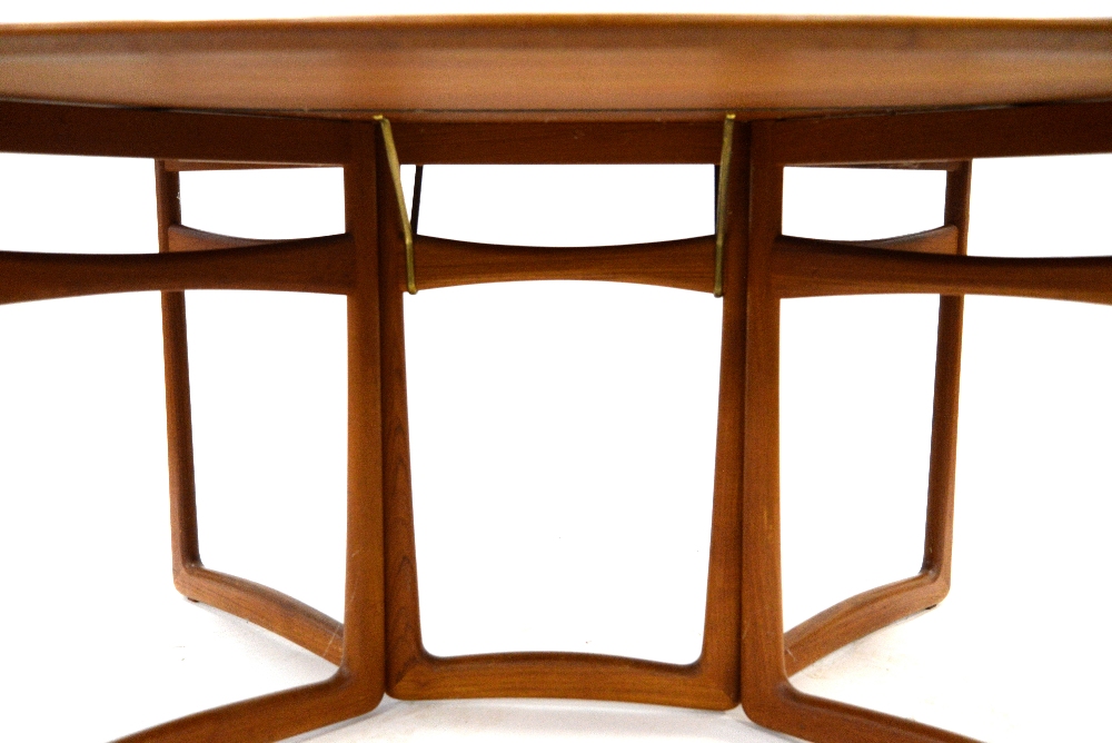 Peter Hvidt & Orla Molgaard-Nielson for France & Son, double gate leg drop-leaf dining table, w163 x - Image 9 of 40