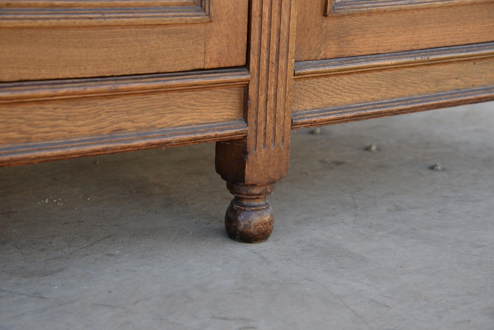 Arts and Crafts / Art Nouveau oak dresser with mirrored back on bun feet, w146 x d54, height base - Image 18 of 36