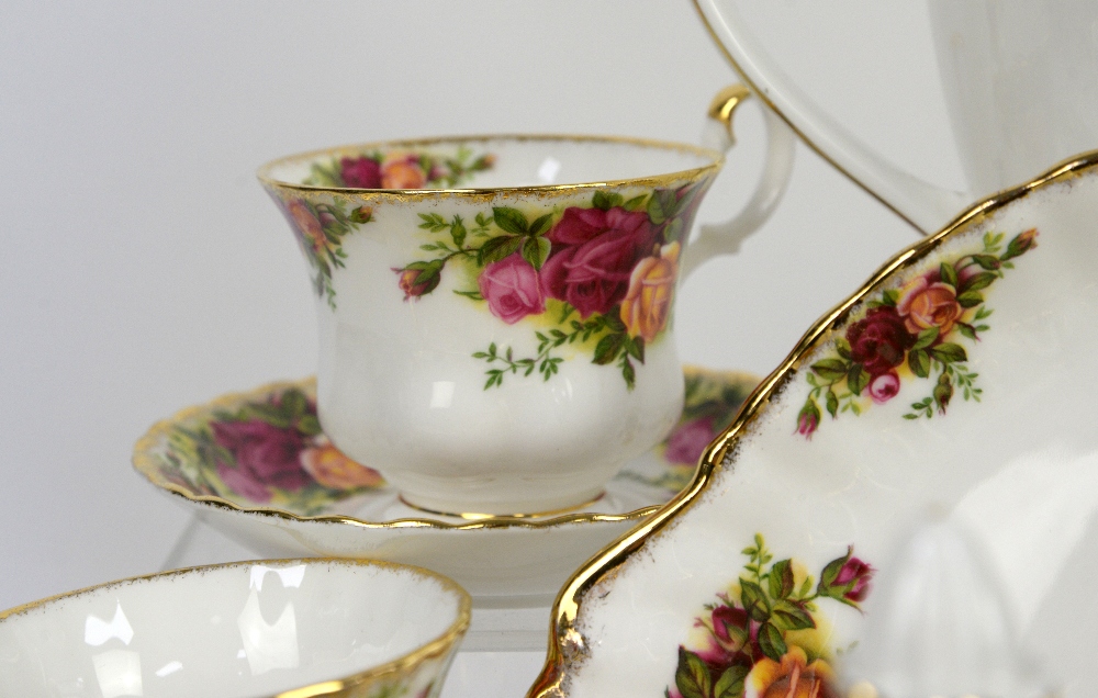 Royal Albert Old Country roses comprising tea pot cream jug, 6 cups and saucers, 6 tea plates, sugar - Image 9 of 12