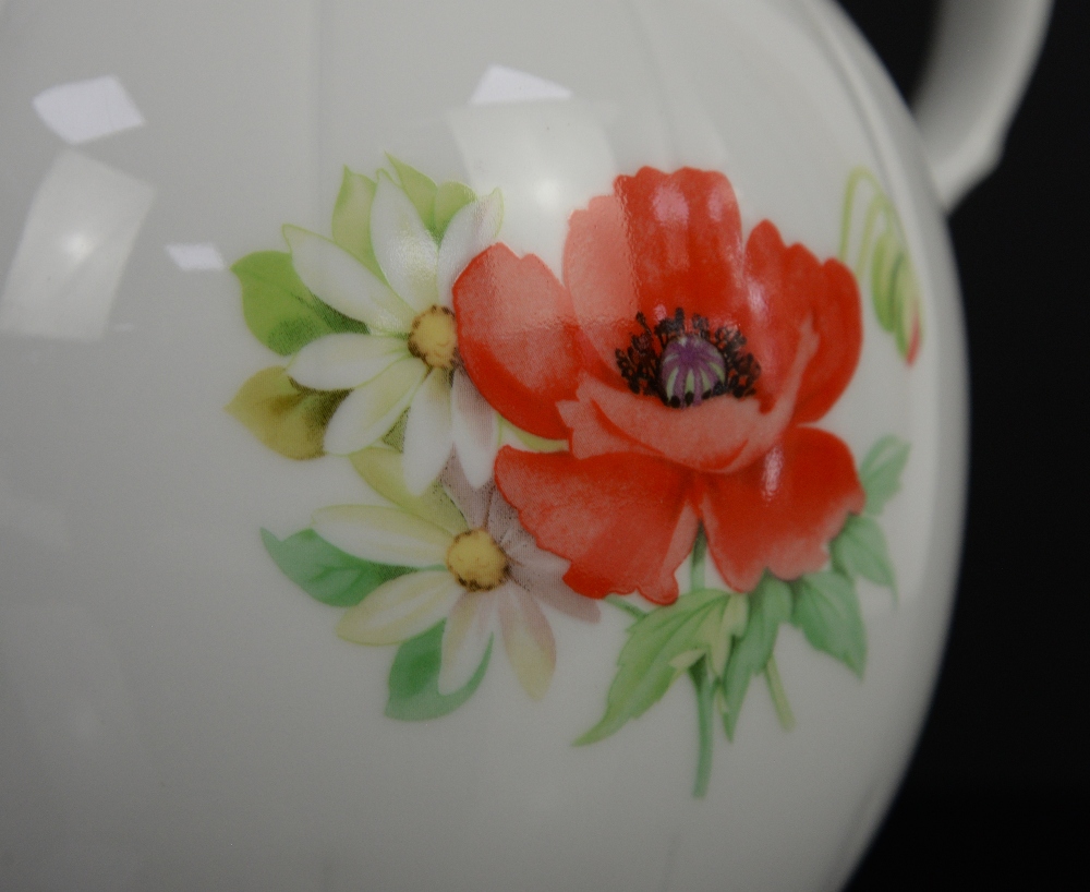 Royal Worcester wash jug and bowl decorated with poppies, Royal Doulton swan with cygnets, Country - Image 10 of 13