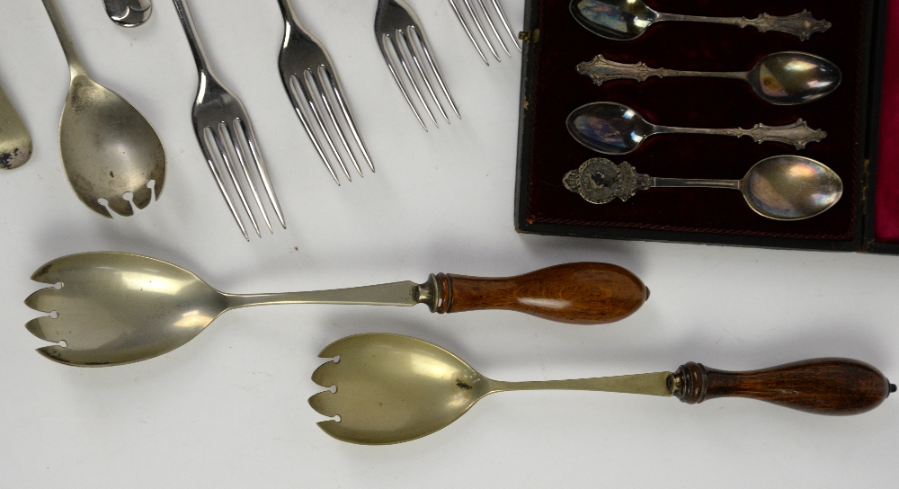 Collection of silver plated items to include a samovar, egg cruet, epergne with two glass vases, tea - Image 5 of 16