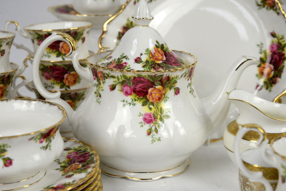 Royal Albert Old Country roses comprising tea pot cream jug, 6 cups and saucers, 6 tea plates, sugar - Image 10 of 12