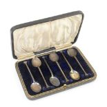 Set of six seal top silver spoons in fitted case, By Henry Clifford Davis, Birmingham 1918