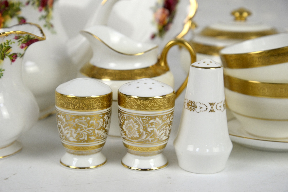 Royal Albert Old Country roses comprising tea pot cream jug, 6 cups and saucers, 6 tea plates, sugar - Image 2 of 12