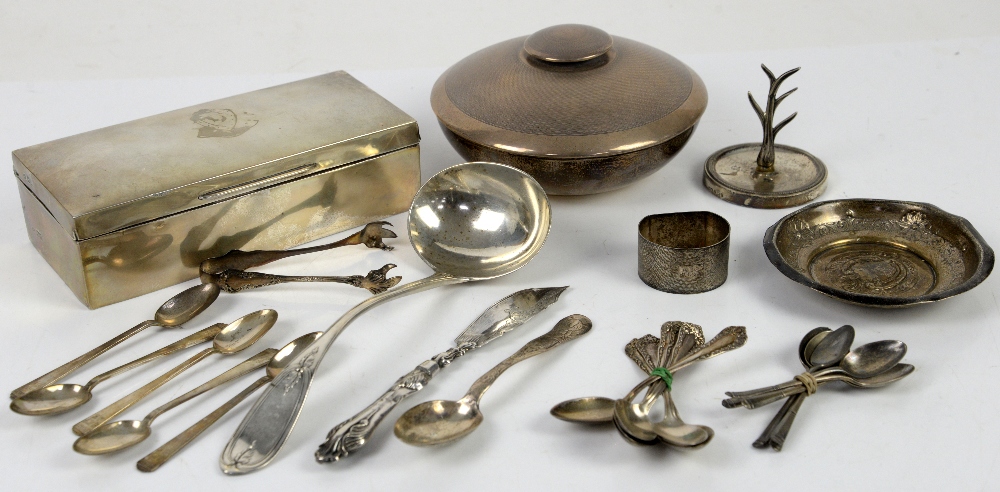 Engine turned silver and Bakelite powder box, Birmingham 1933, cigarette box, ring tree, silver