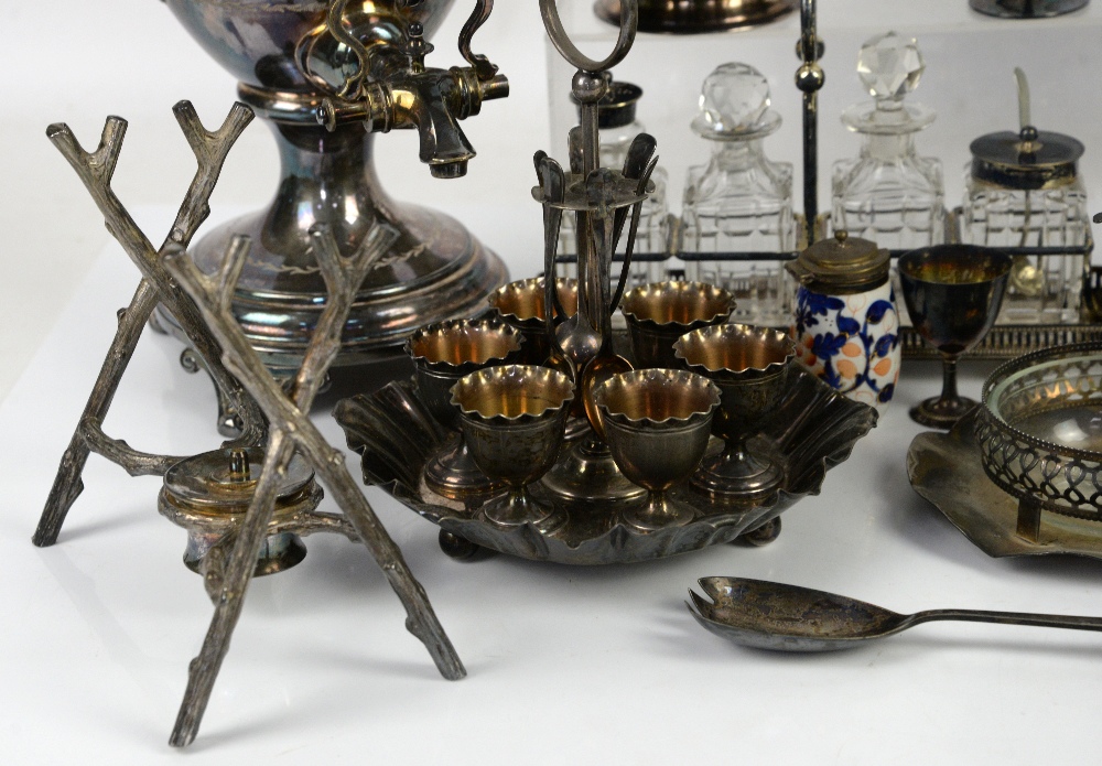 Collection of silver plated items to include a samovar, egg cruet, epergne with two glass vases, tea - Image 12 of 16