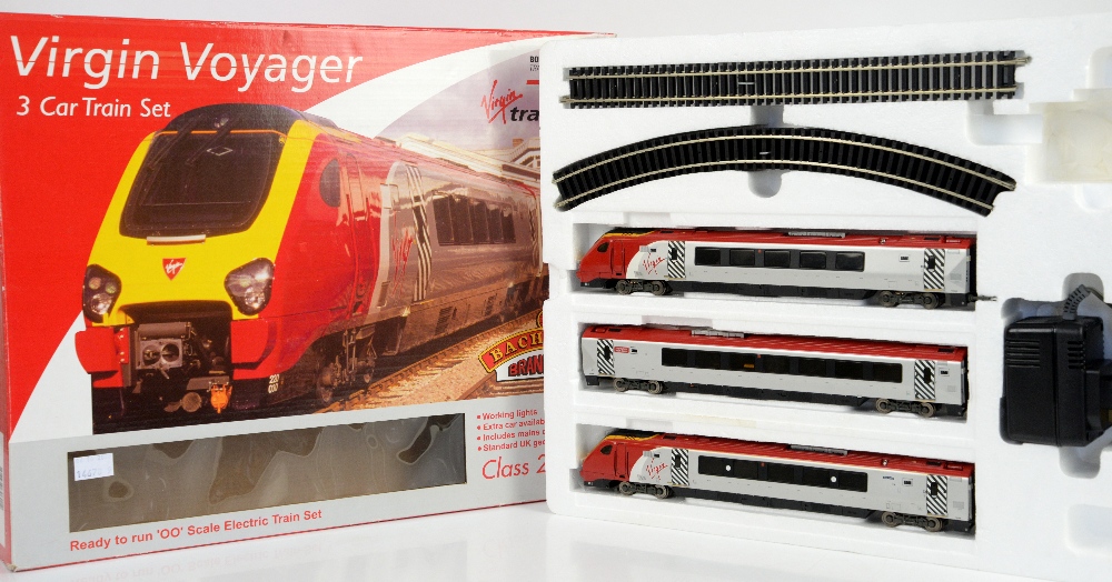 Bachmann 00 gauge 30-601 Virgin Voyager 3-car train set, boxed,