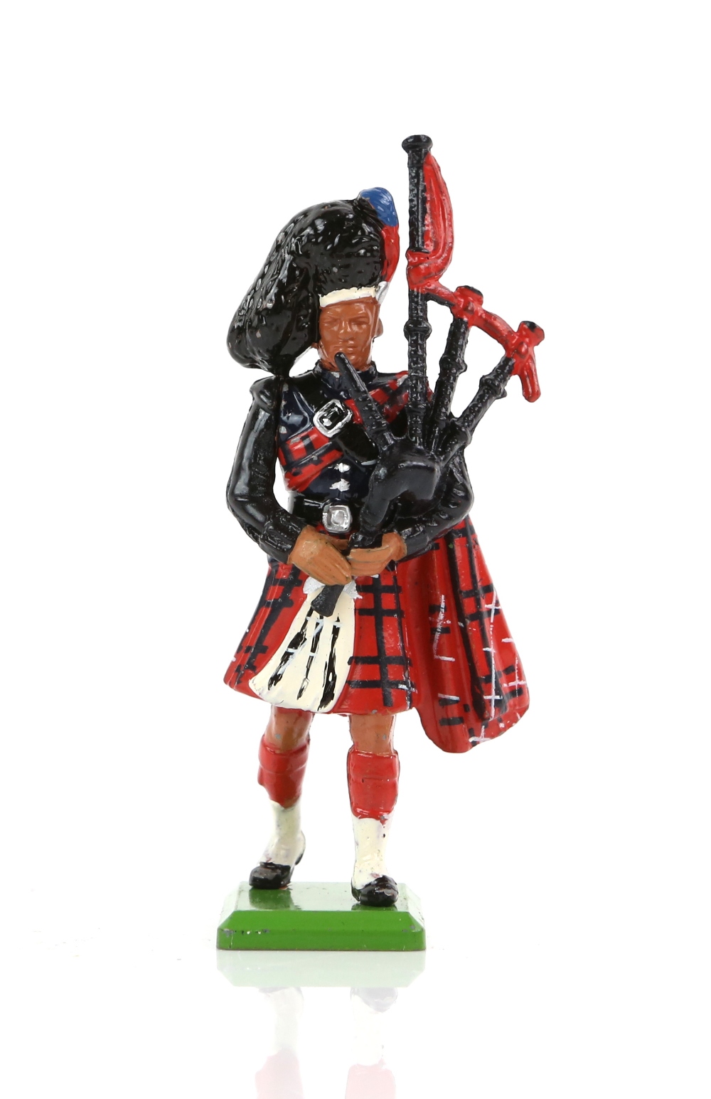 Twenty-one 1980's Britians Highland Regiment bagpipers, (loose), - Image 3 of 7