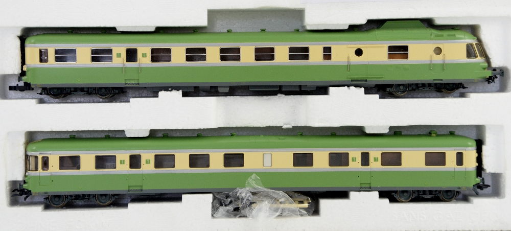 Roco H0/00 gauge 43037 SNCF RGP train pack, boxed,PROVENANCE: From a deceased estate. This - Image 2 of 2