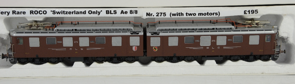 Roco H0/00 gauge 43770 SBB Ae8/14 11852 double electric locomotive, boxed,PROVENANCE: From a - Image 2 of 2