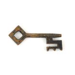The Lord of the Rings - Rusty metal key used in set dressing around Moria, 11cm. Provenance: The