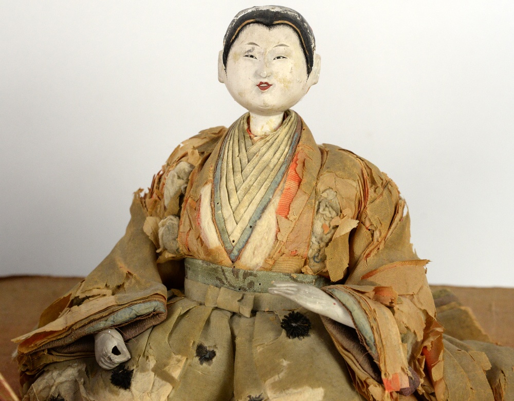 A Japanese Hinaningyo of a Daimyo, possibly for the Hinamatsuri Festival of March 3rd, about 35 cm - Image 2 of 7