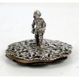 Combination desktop silver paperweight and pen wipe, mounted with a military figure (Cavalier