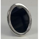 Carr's oval silver photo frame, Sheffield