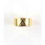 Late Victorian Masonic ring, central square and compasses symbol, 9mm width, internal engraving '