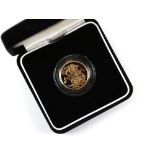 Royal Mint. 2000 Gold Proof Sovereign Coin, in presentation box and case with certificate /