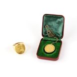 Gentleman's signet ring, bearing an Austrian Franz Joseph I 1 Ducat gold coin, shank marked for 14