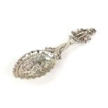 Continental silver hunting theme caddy spoon the bowl decorated with a man carrying a cross bow