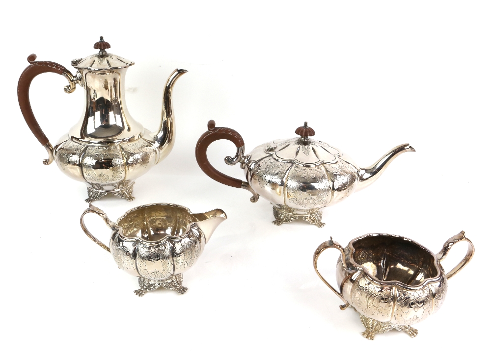 Silver plated four piece tea and coffee service, comprising coffee pot, teapot, cream jug and - Image 3 of 10