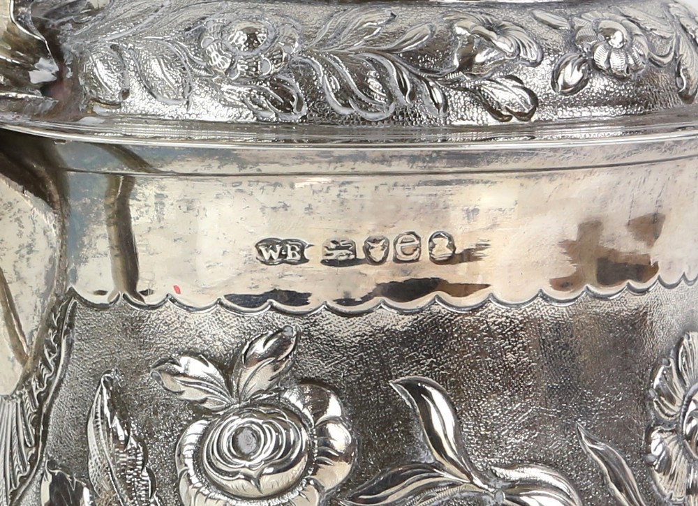 George IV silver tankard, by William Bateman I, London 1820, the body, foot and cover decorated - Image 7 of 8