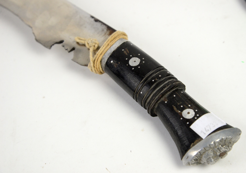 Large Gurkha Kukri, in leather sheath with two miniature knives, - Image 2 of 3