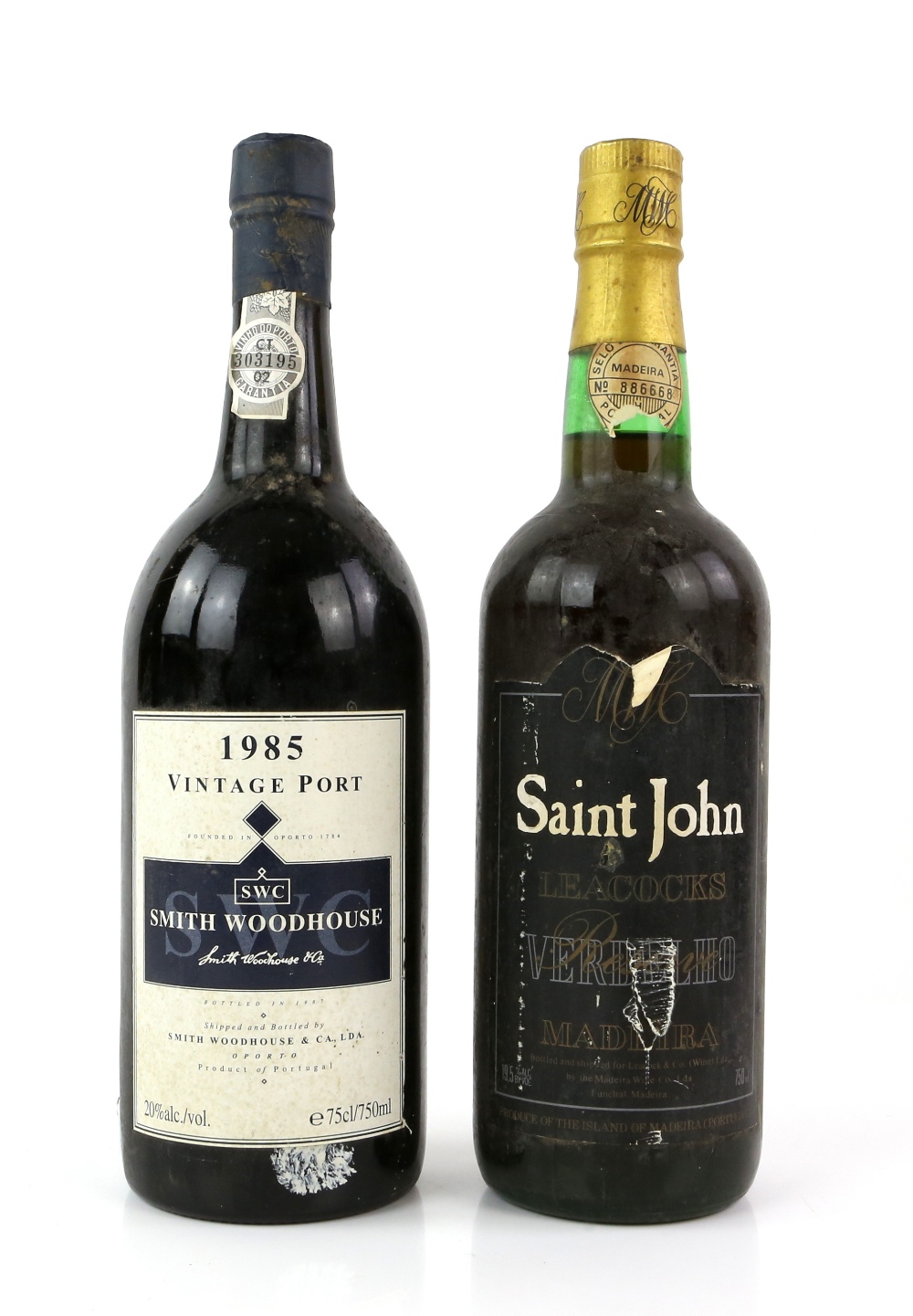 Five bottles of Port to include one bottle of Charles Harris 1983 Vintage Port, 75cl, one bottle - Image 4 of 5