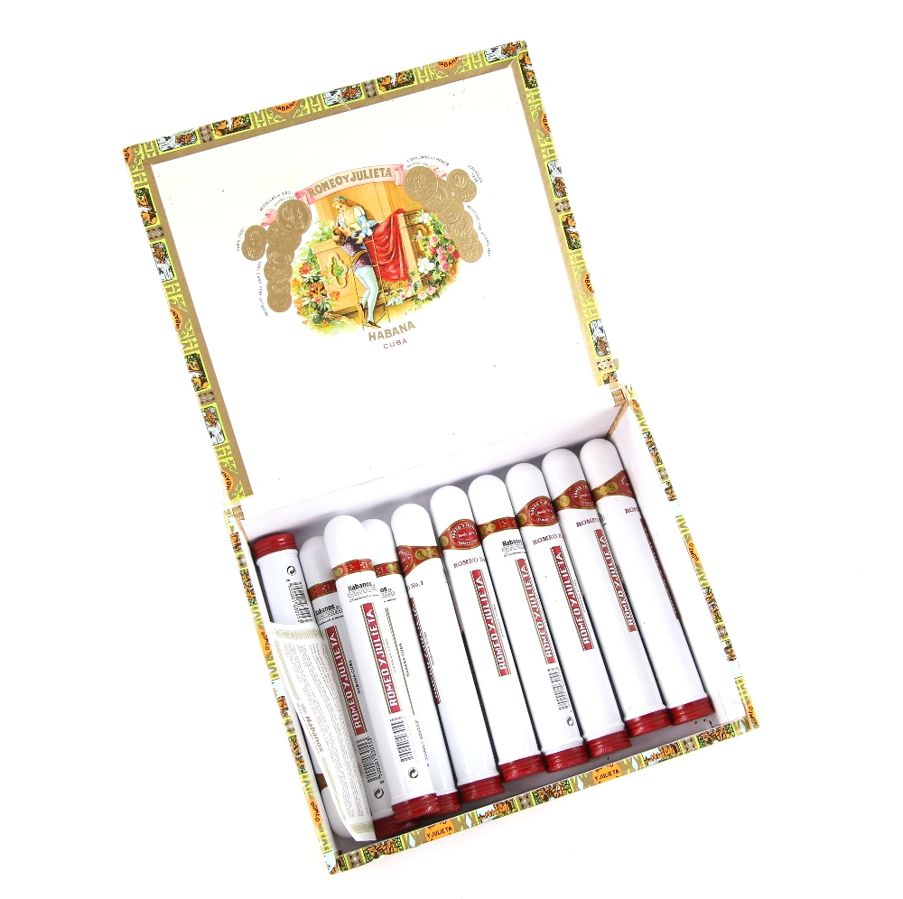 10 Romeo Y Julieta 'Romeo No.1' cigars in opened box - Image 2 of 2