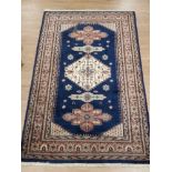 LARGE BLUE AND RED TURKISH RUG 188CM X 126CM